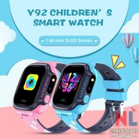 Đồng hồ thông minh cho trẻ em có định vị Y92
