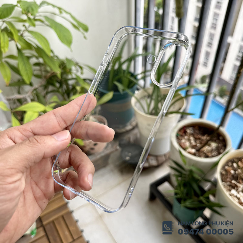 op lung iphone 17 trong suot memumi