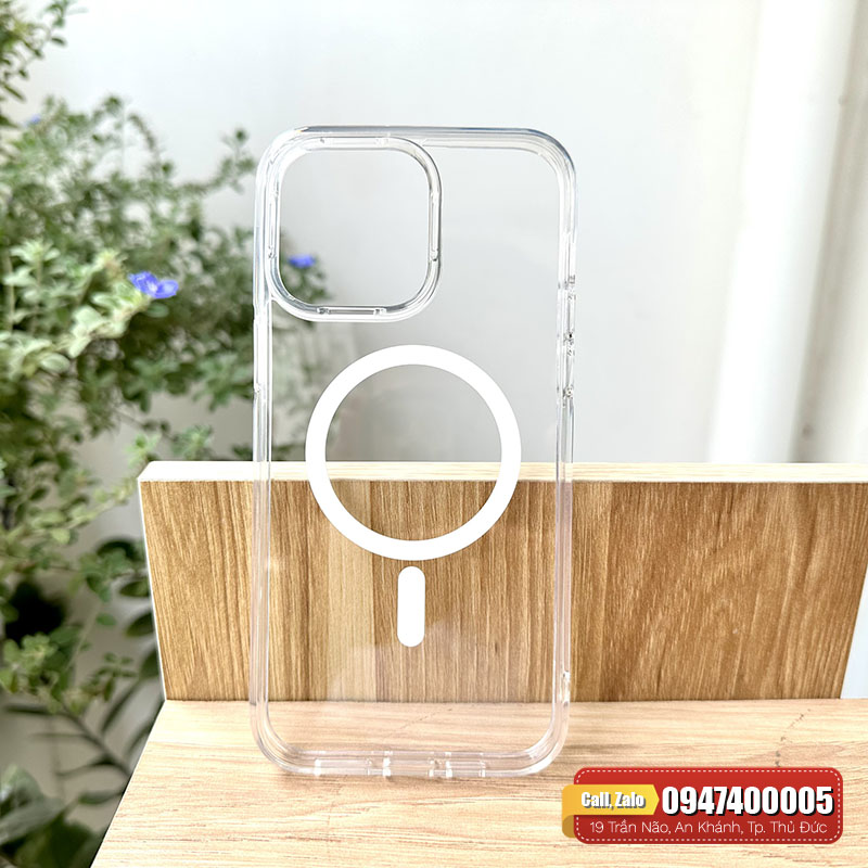 Ốp lưng iPhone 14 Pro Max Likgus Magsafe trong suốt