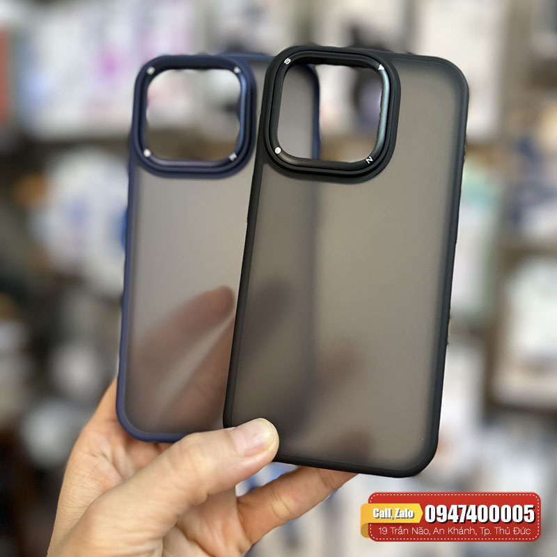 Ốp lưng iPhone 15 Pro FILADA lưng nhám