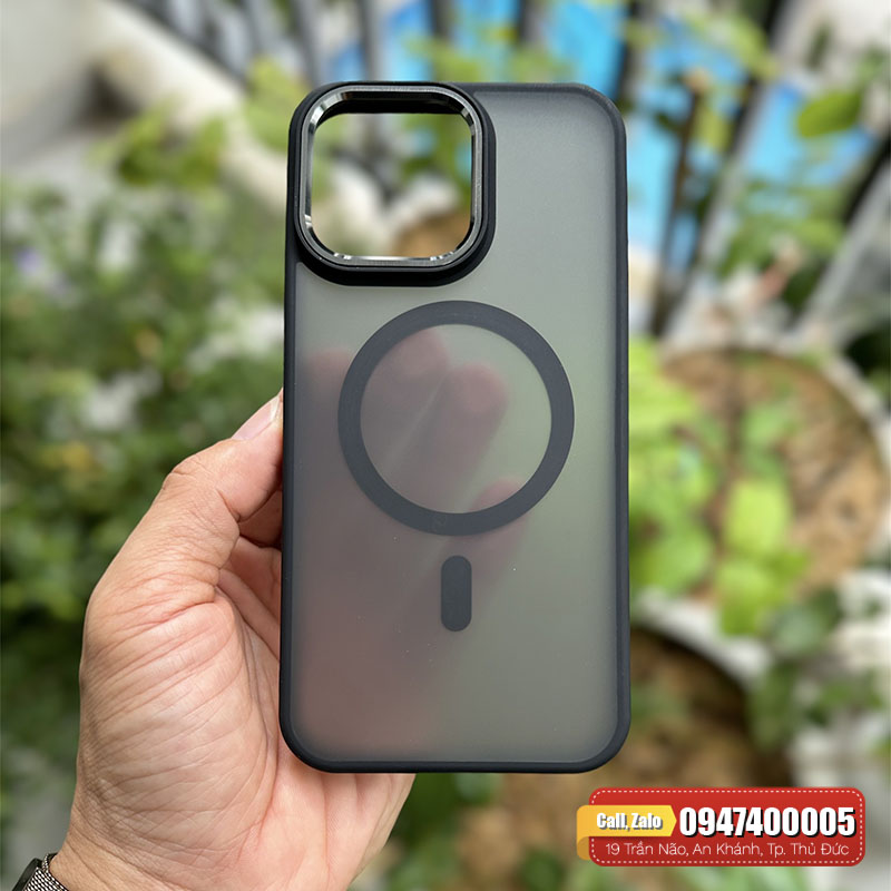 Ốp lưng iPhone 15 Pro Max FILADA Magsafe lưng nhám