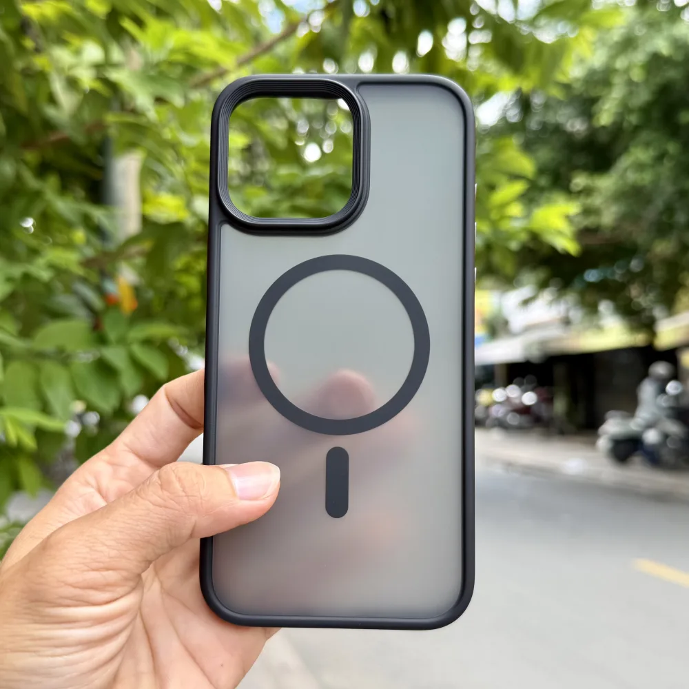 Ốp lưng iPhone 16 Pro Max Likgus lưng nhám Magsafe