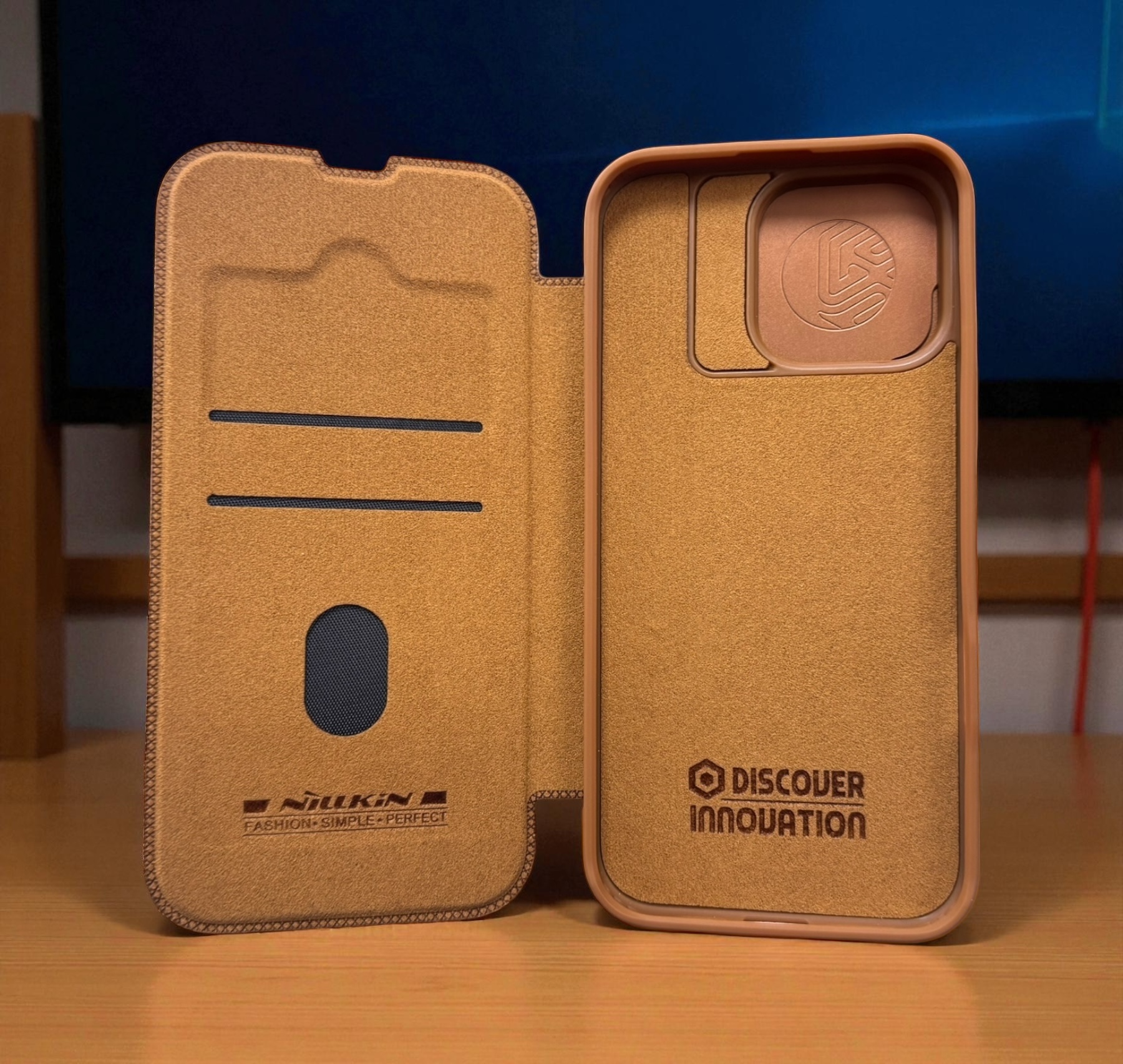 Bao da iPhone 16 Pro/ 16 Pro Max Nilkin Qin Prop chính hãng