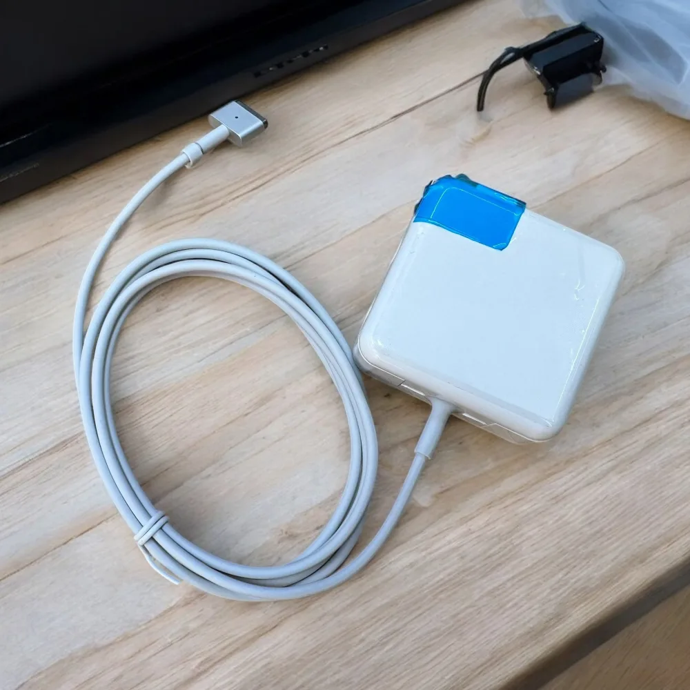 Cục sạc 14.85V-3.05A (Magsafe 2) 45W cho Apple A1466, A1465, A1436, A1502,A1425,A1435