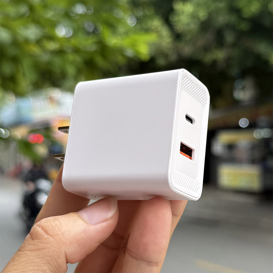 Củ Sạc Nhanh 35W 1 USB-A + 1 USB-C Salaman Chính Hãng