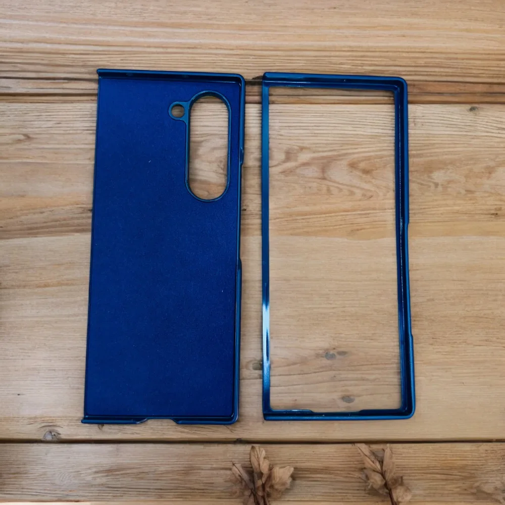 Ốp lưng Galaxy Z Fold 6 X-level Stand