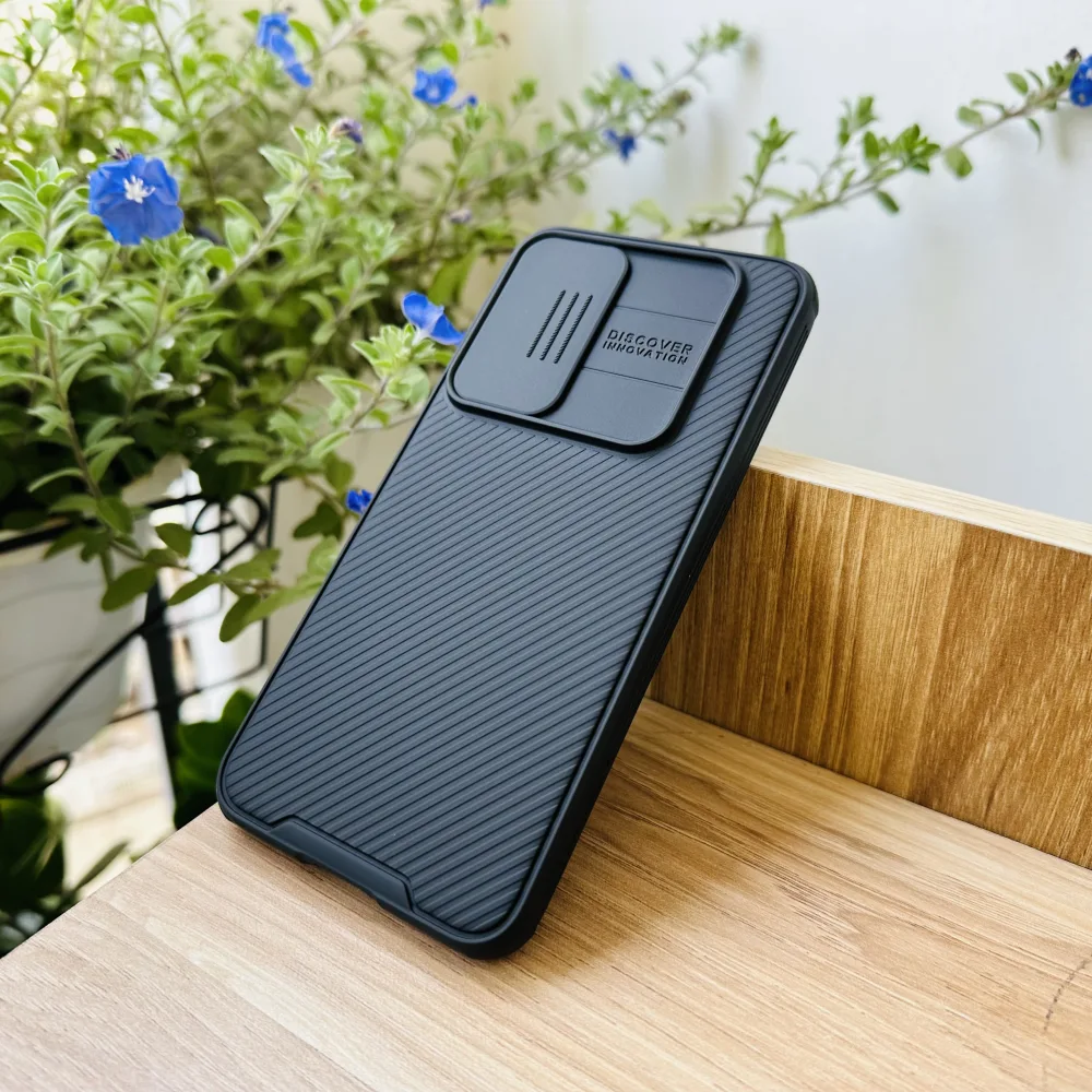 Ốp lưng Galaxy S23 Plus Nillkin Camshield chính hãng