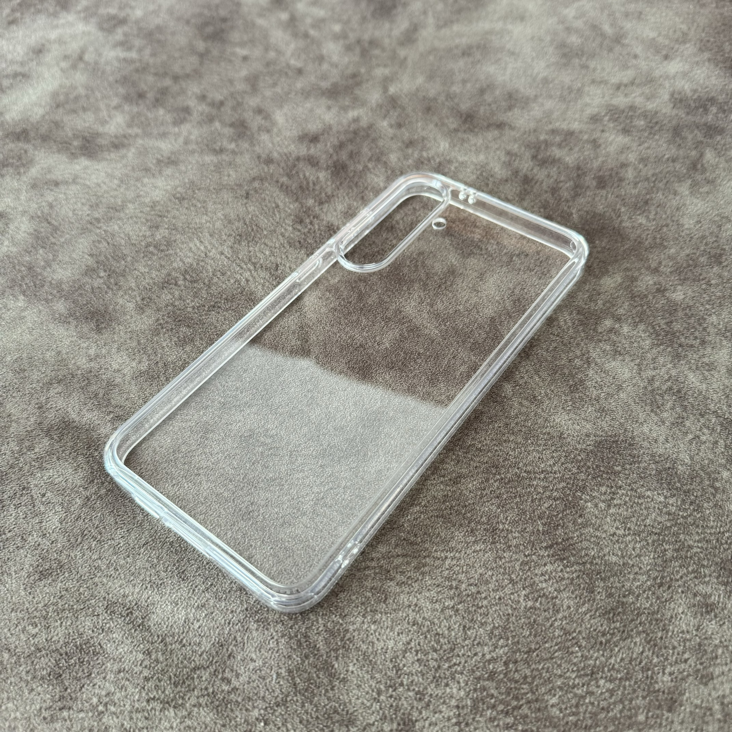Ốp lưng Galaxy S24 Plus Likgus trong suốt