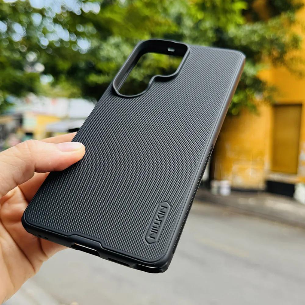 Ốp lưng Galaxy S26 Ultra Nillkin Frosted Shield