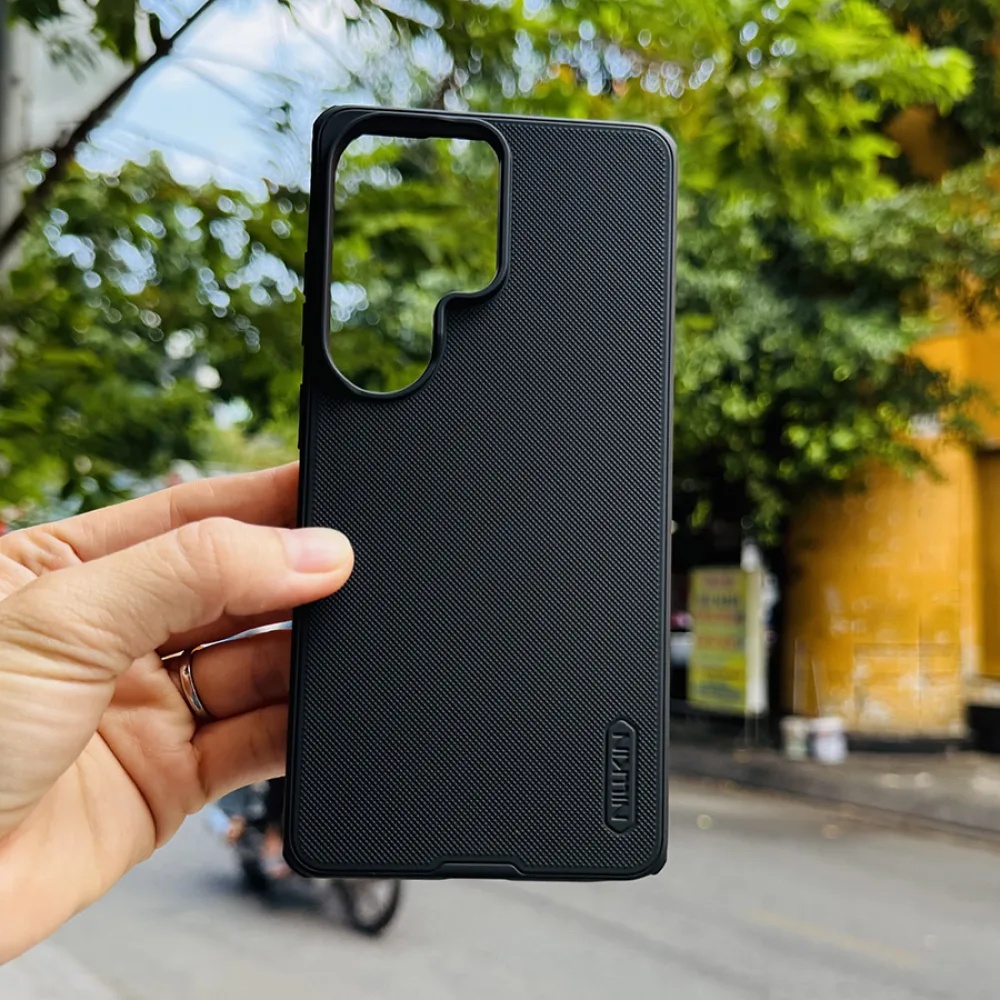 Ốp lưng Galaxy S26 Ultra Nillkin Frosted Shield