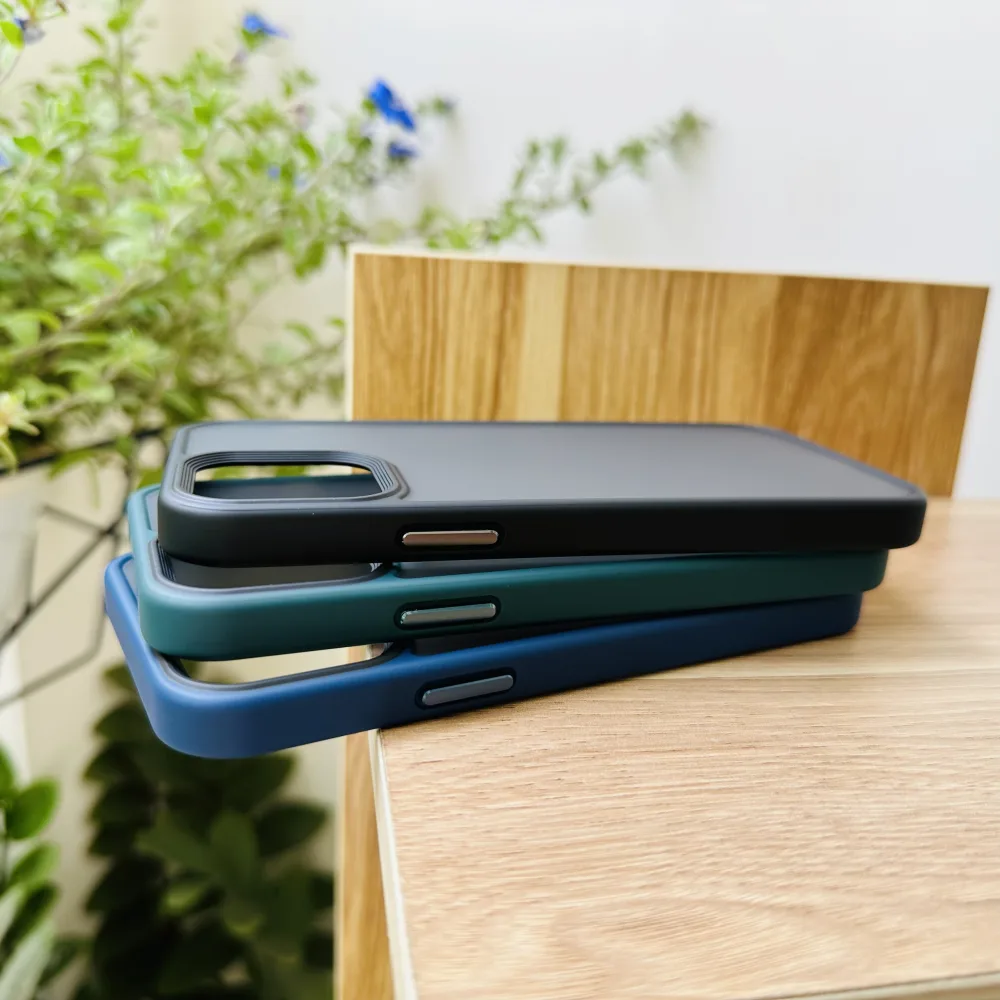 Ốp lưng iPhone 12/ 12 Pro Likgus viền màu