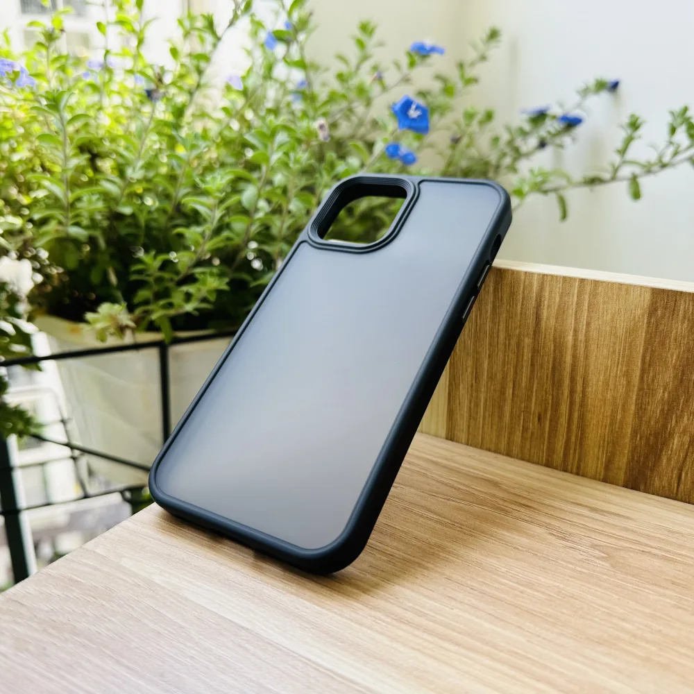 Ốp lưng iPhone 12/ 12 Pro Likgus viền màu