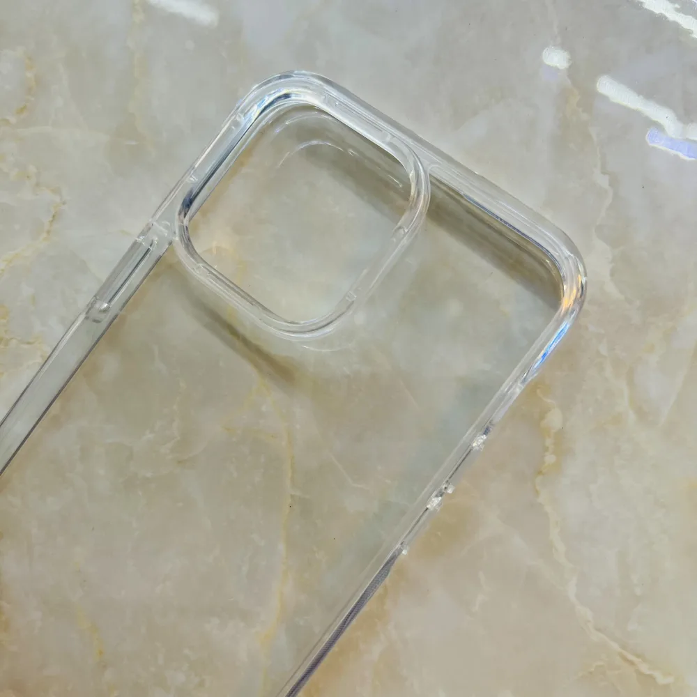 Ốp lưng iPhone 13 Pro Likgus trong suốt không ố vàng