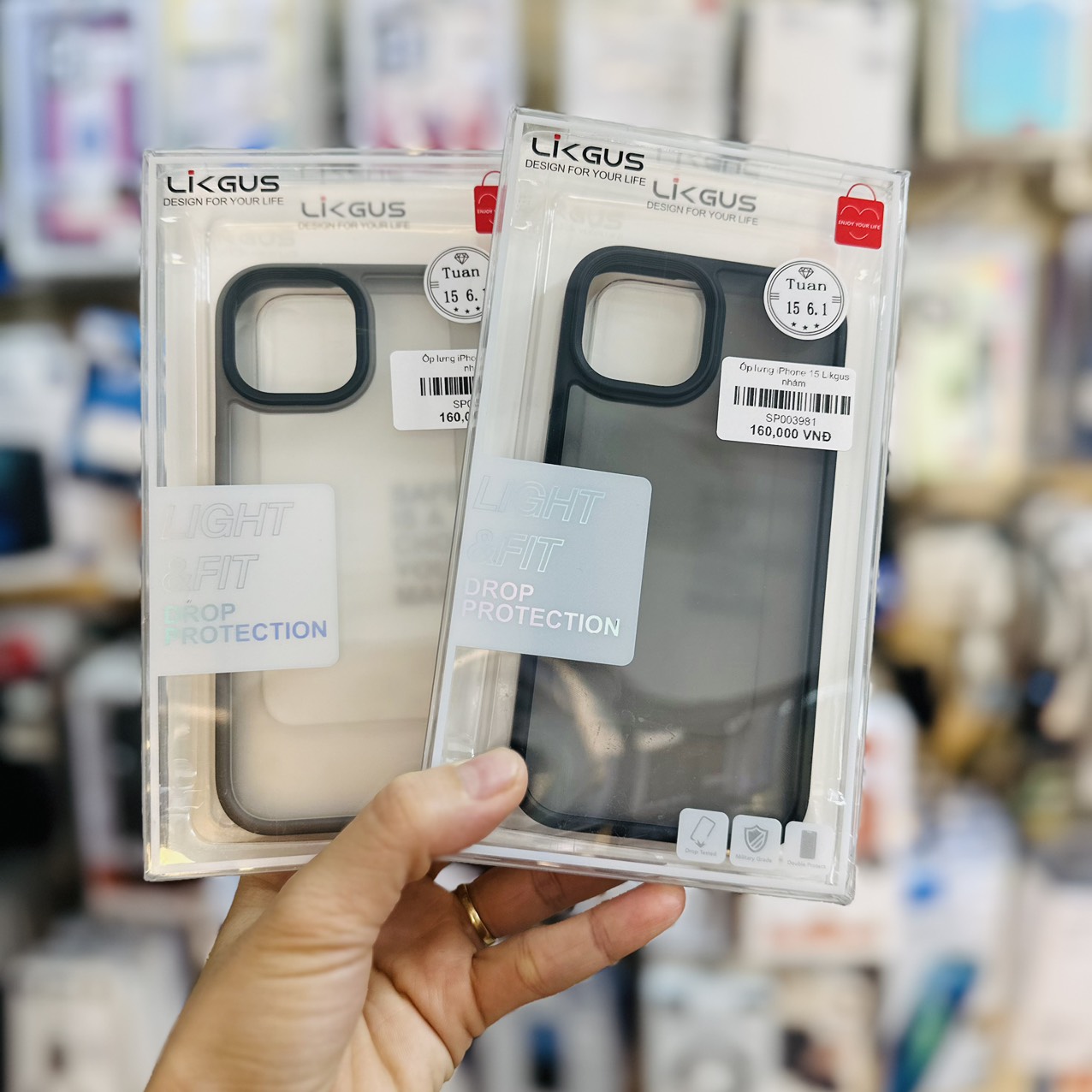 Ốp lưng iPhone 15 Likgus lưng nhám chống sốc tốt