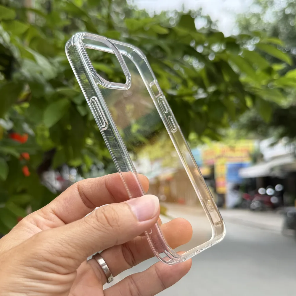 Ốp lưng iPhone 15 Likgus trong suốt chính hãng