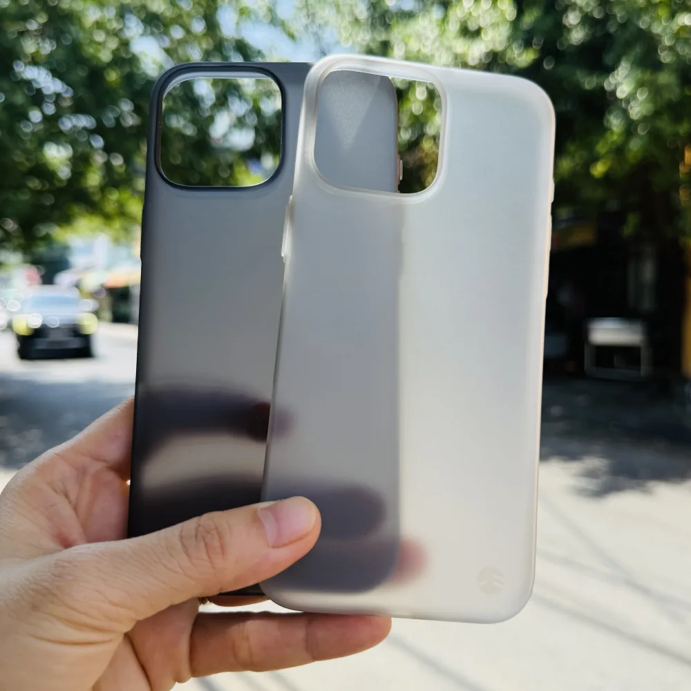 Ốp lưng iPhone 16 Pro Max Switcheasy Ultra thin