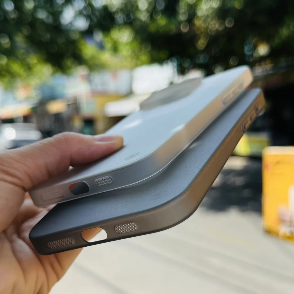 Ốp lưng iPhone 16 Pro Max Switcheasy Ultra thin
