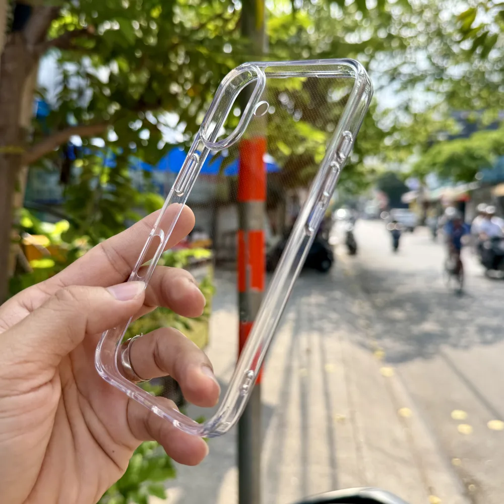 Ốp lưng iPhone 16 Likgus trong suốt chính hãng