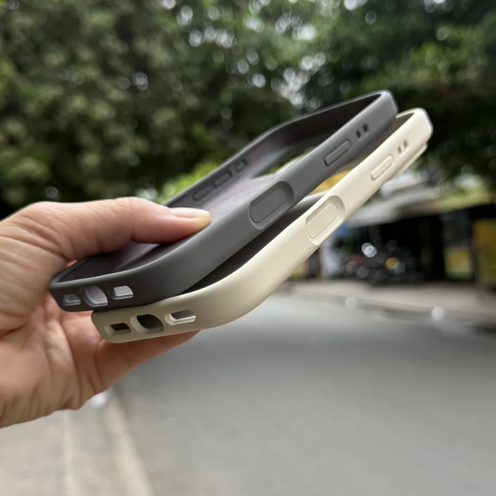 Ốp lưng iPhone 17 Pro/ 18 Pro Cooyee Soft Feel