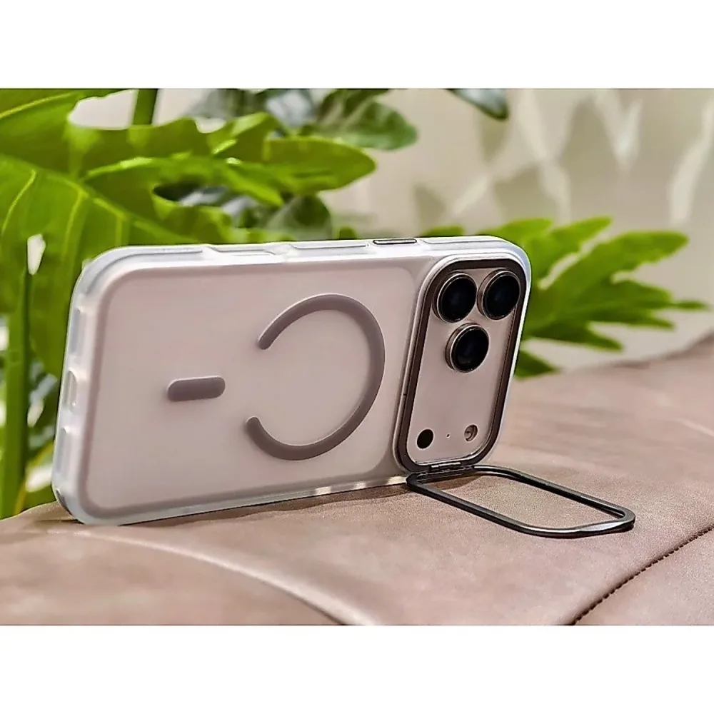 Ốp lưng iPhone 17 Pro/ 18 Pro Ravaka Phantom kệ