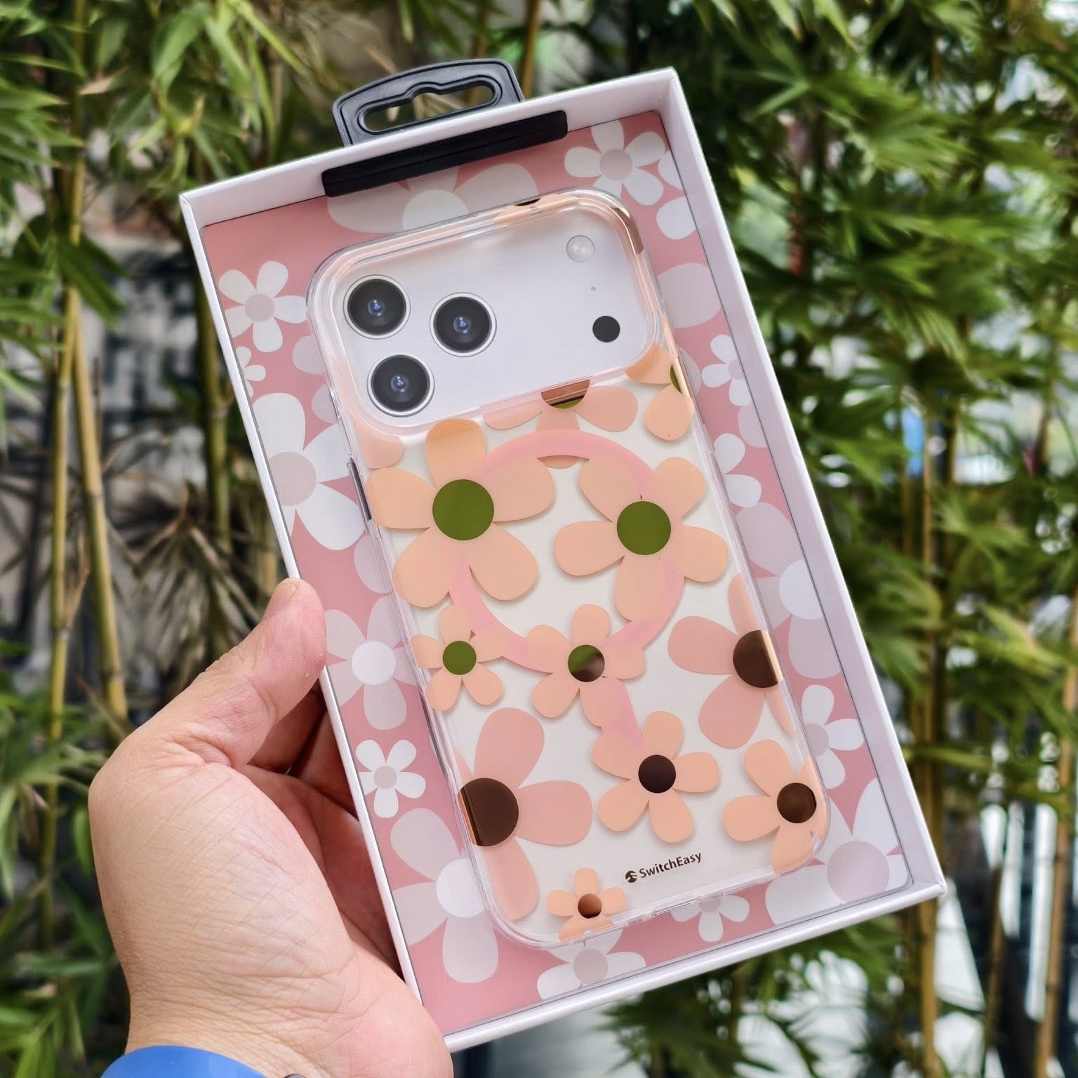 Ốp lưng iPhone 17 Pro Max/ 18 Pro Max Switcheasy hoa
