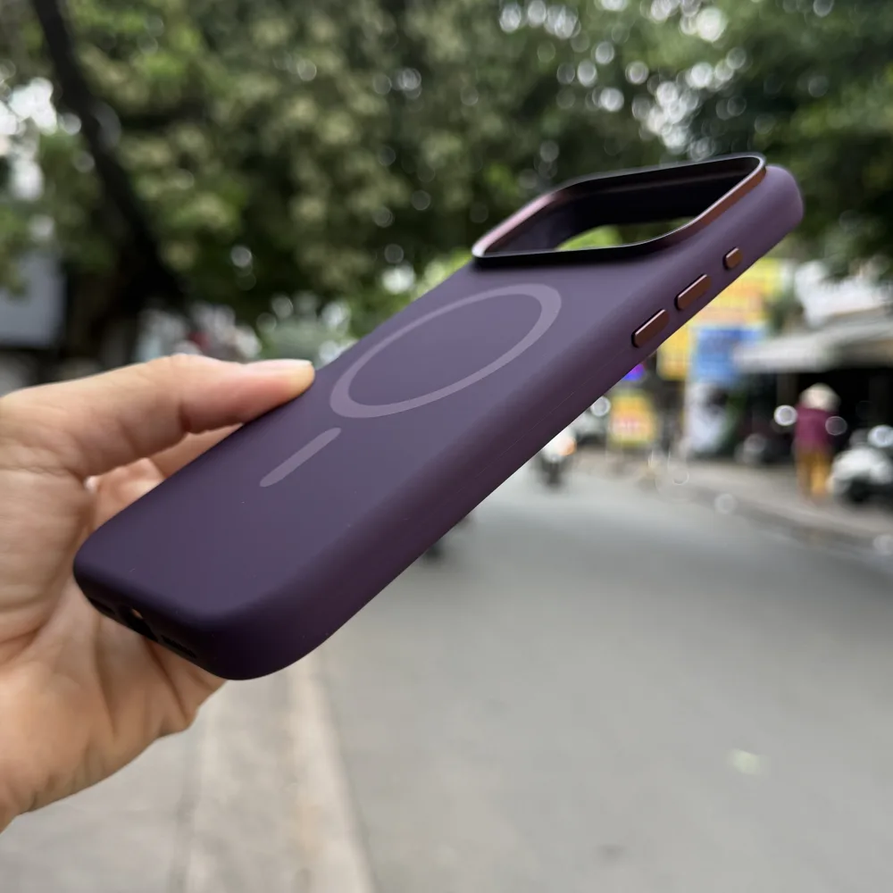 Ốp lưng iPhone 17 Pro Max/ 18 pro Max Mutural Pure Magsafe