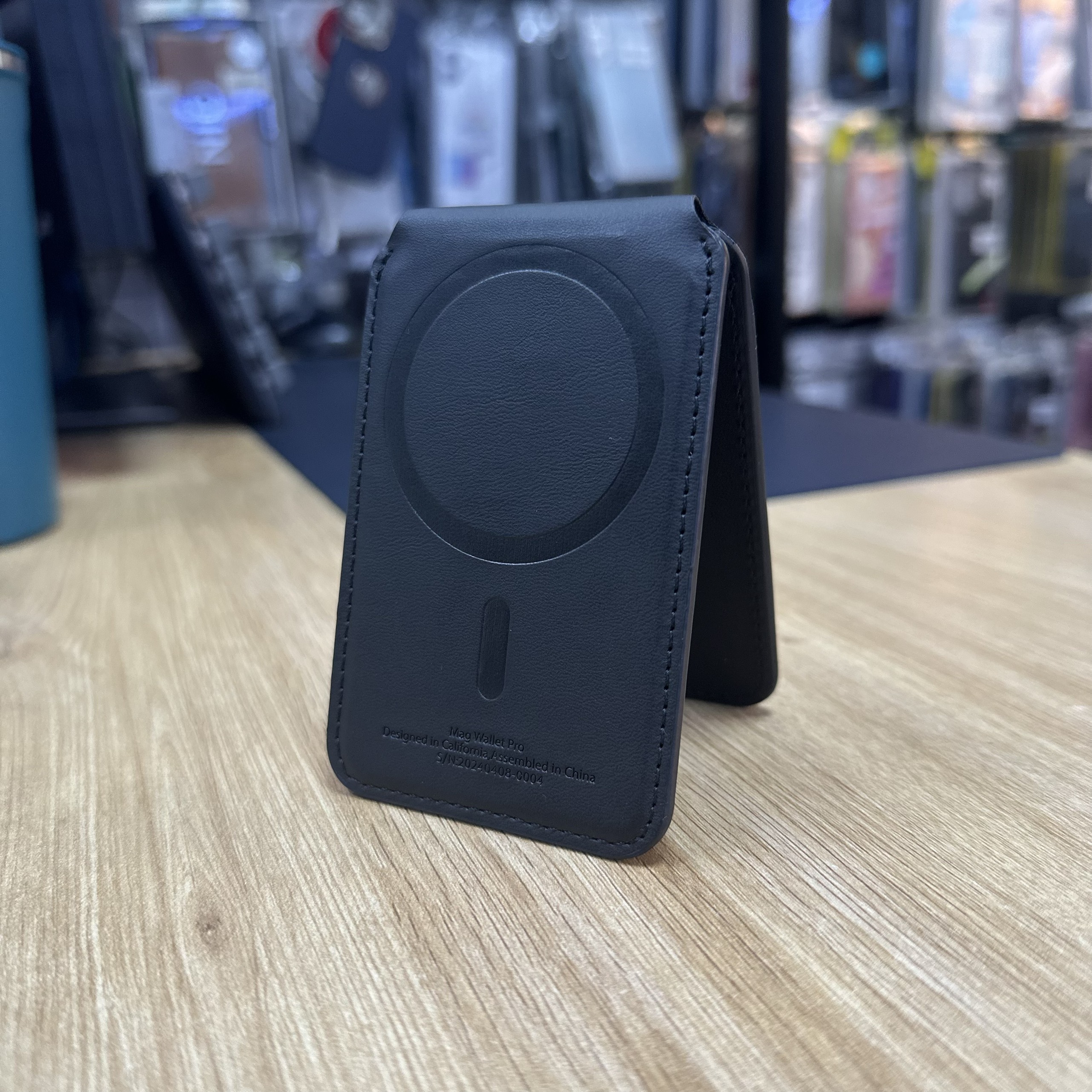 Ví da cài thẻ WiWU Mag Wallet MW-003