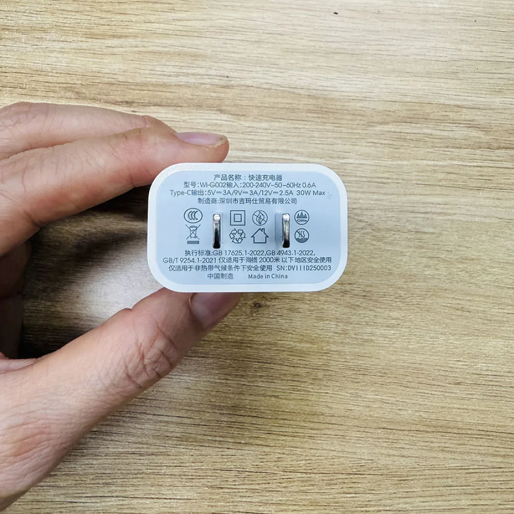 Củ sạc 30W WiWU Essen GaN chính hãng