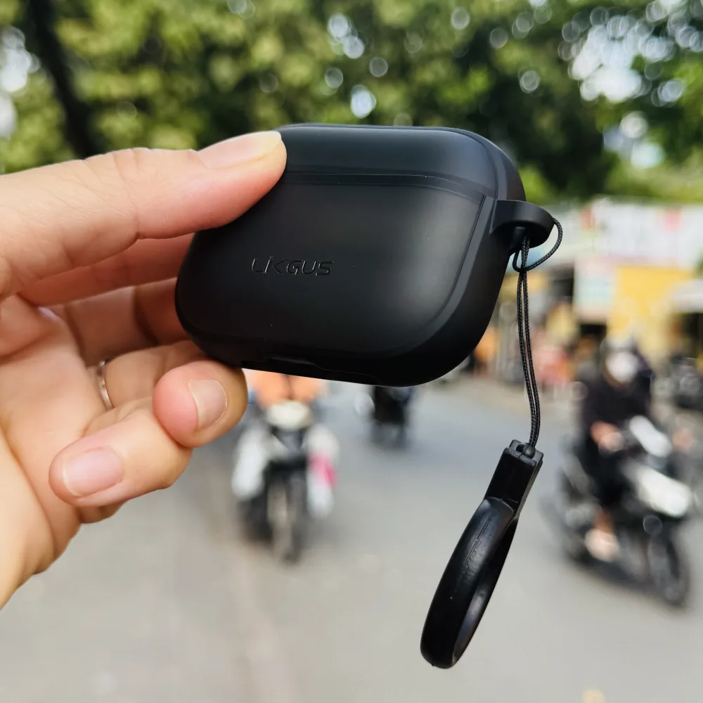 Ốp Airpods Pro 3 Likgus nhám