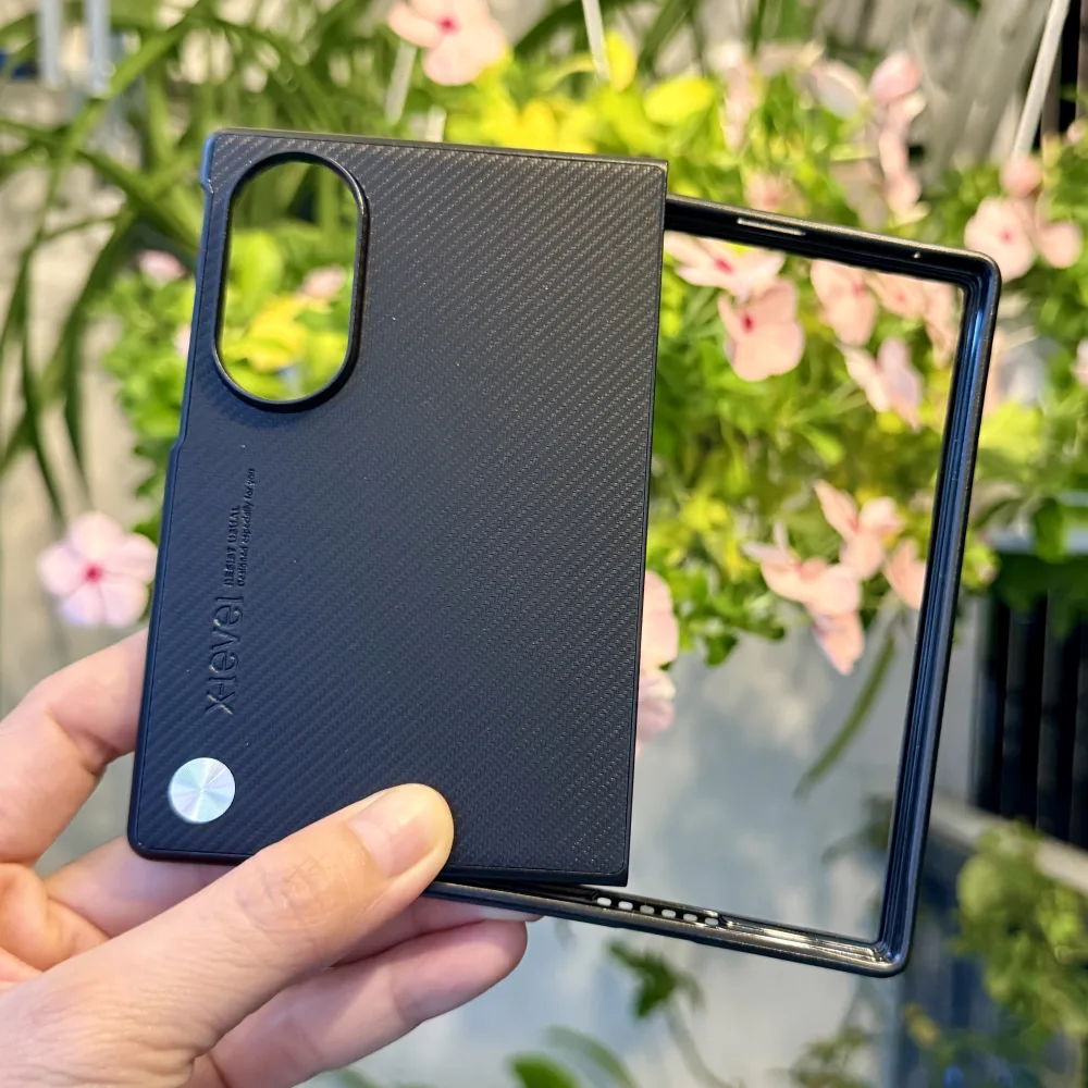 Ốp lưng Galaxy Z Fold8 X-level Folding Kevlar vân carbon