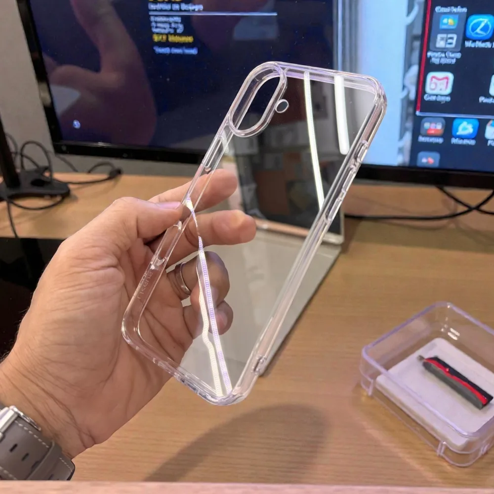 Ốp lưng trong suốt iPhone 16 Plus Likgus