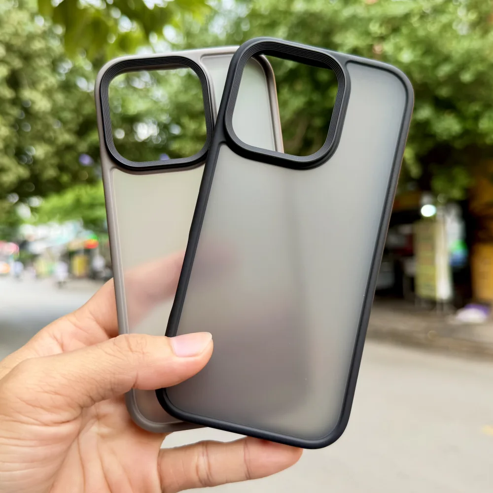 Ốp Lưng iPhone 16 Pro Likgus Nhám Mờ Chống Sốc Chính Hãng Giá Tốt