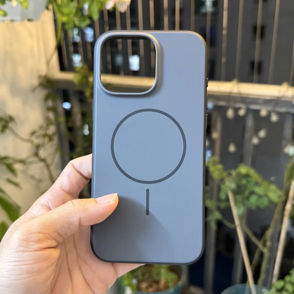 Ốp lưng iPhone 16 Pro Max Likgus AI Glaze