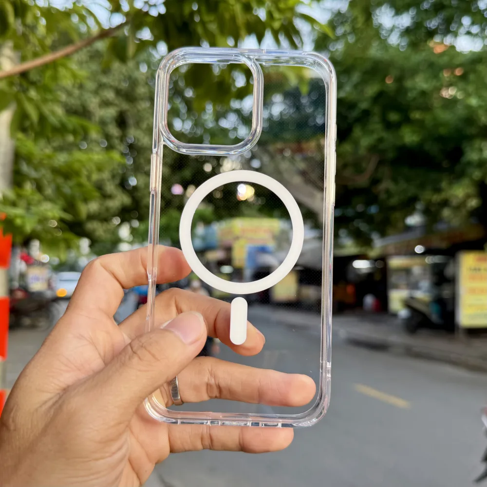 Ốp lưng iPhone 16 pro Max trong suốt magsafe Zikgus
