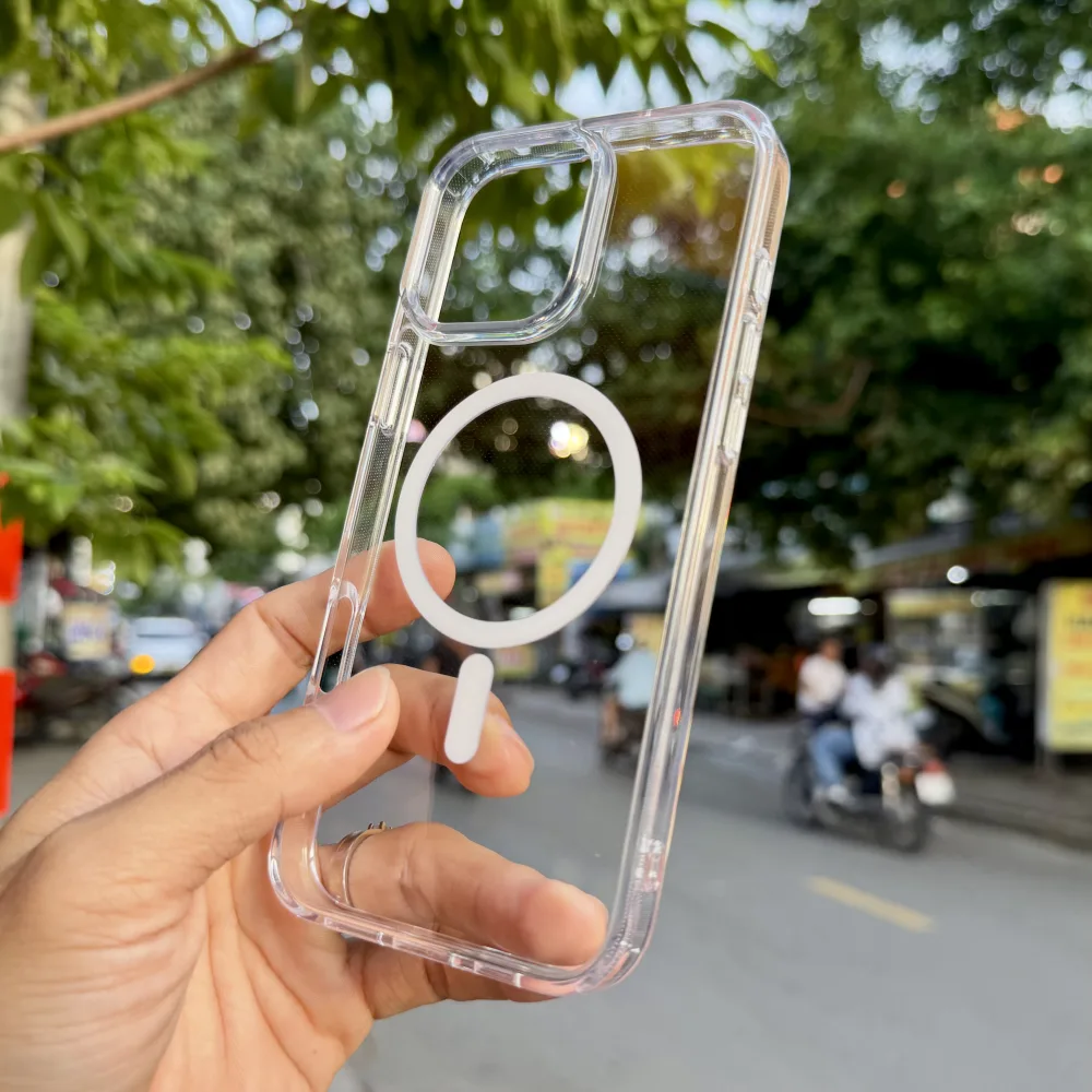Ốp lưng iPhone 16 pro Max trong suốt magsafe Zikgus