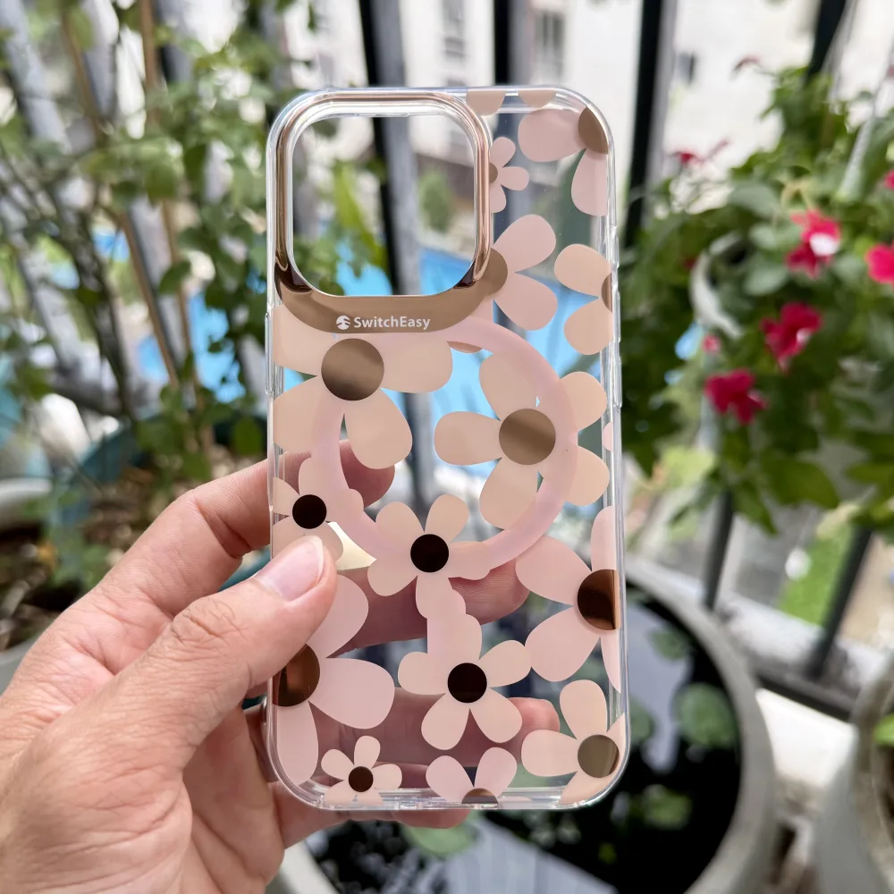 Ốp lưng iPhone 16 Pro SwitchEasy 3D