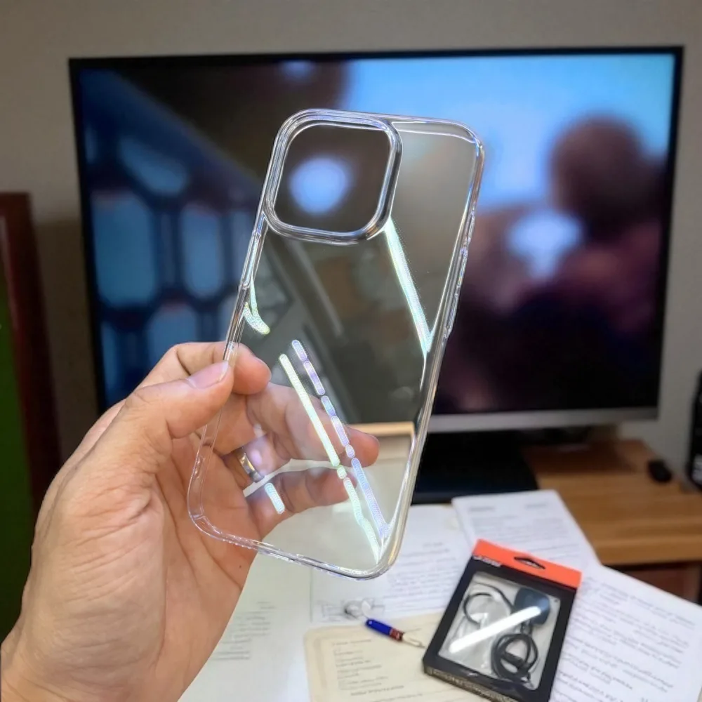 Ốp lưng iPhone 16 Pro trong suốt X-Level
