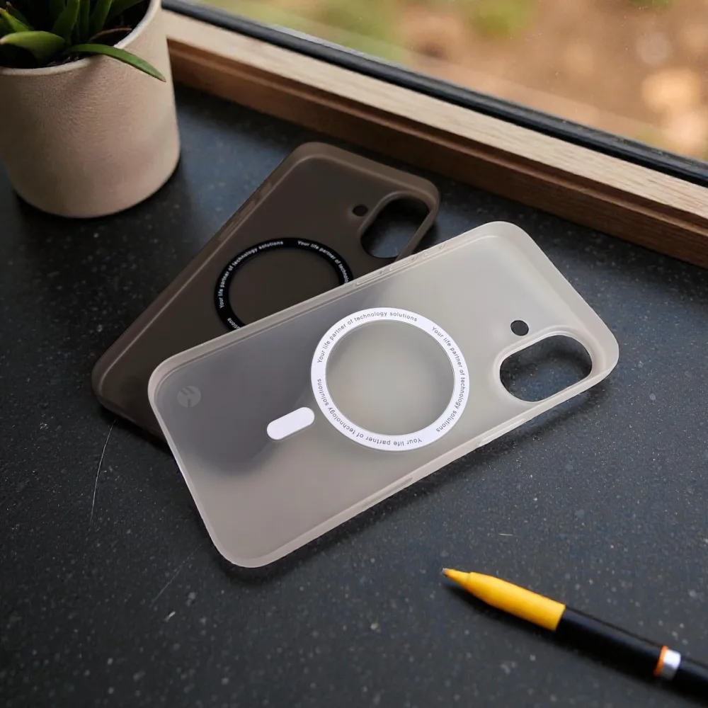 Ốp lưng iPhone 17 mỏng Switcheasy Magsafe