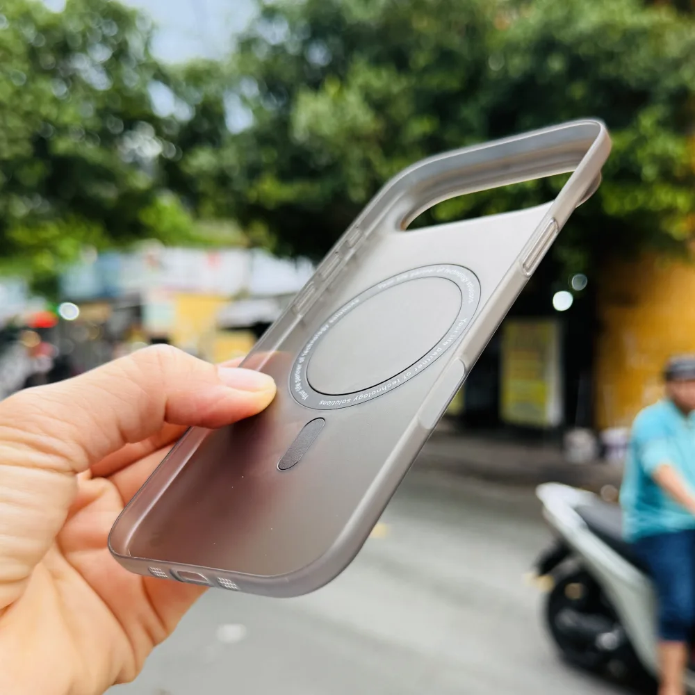 Ốp lưng iPhone Air Switcheasy Magsafe