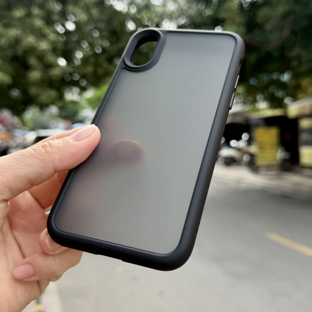 Ốp lưng iPhone X/Xs Likgus nhám