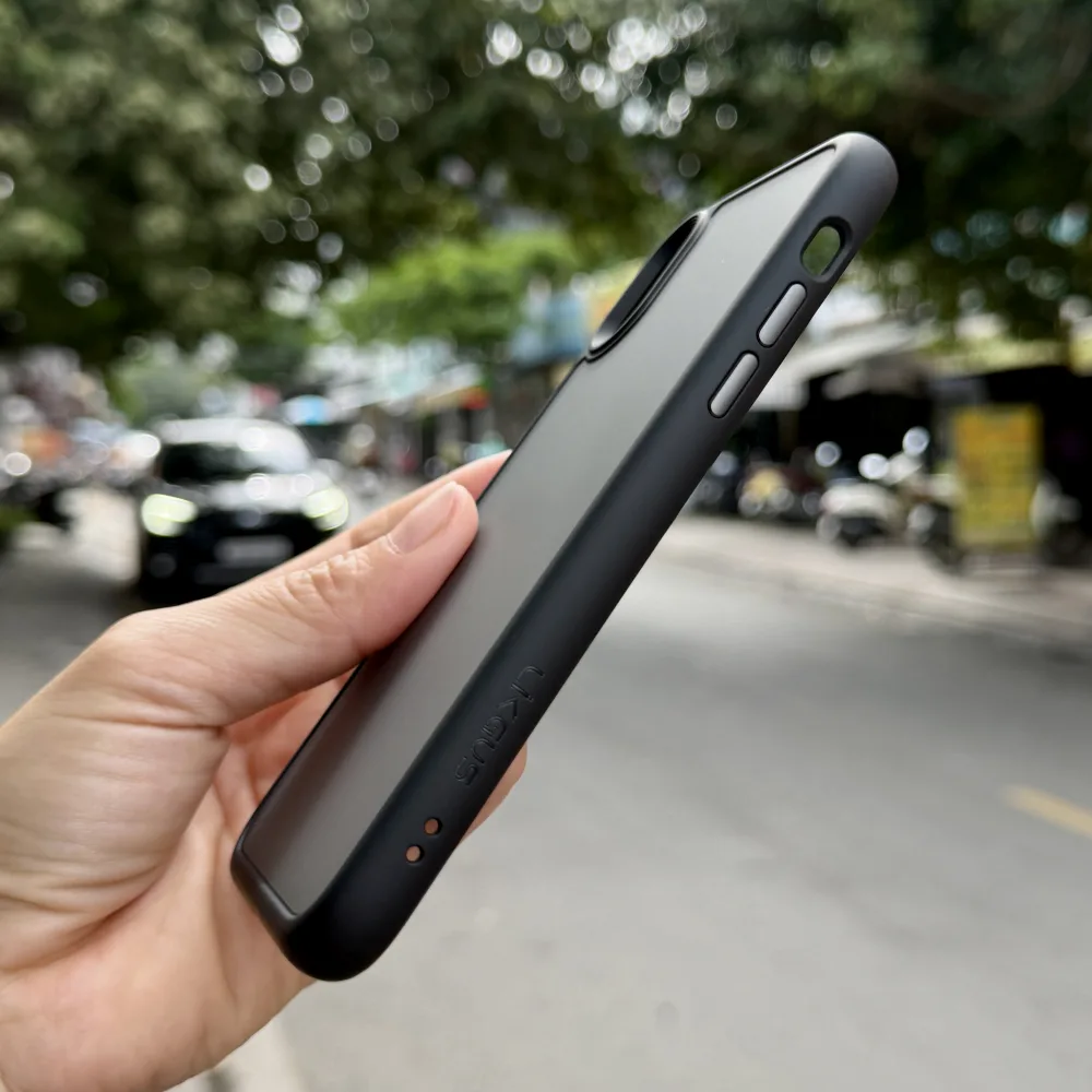 Ốp lưng iPhone X/Xs Likgus nhám