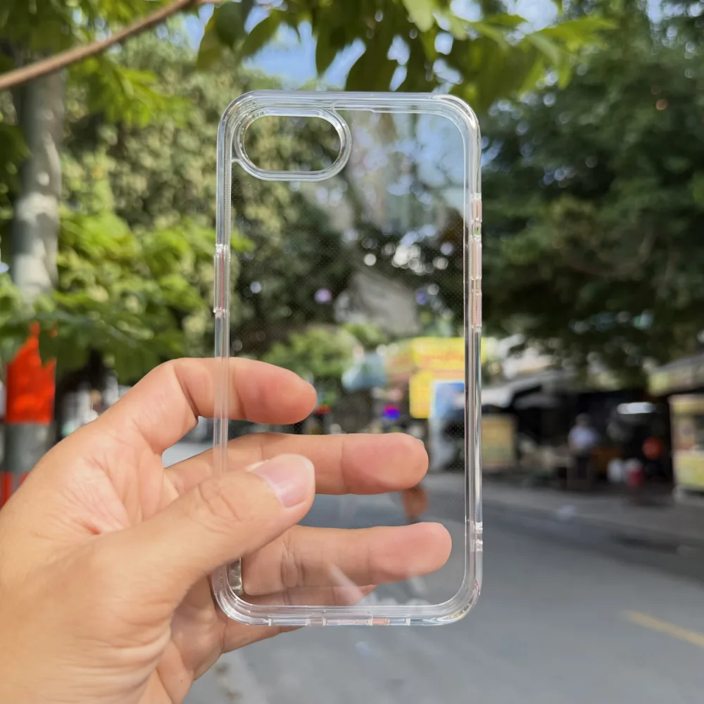 Ốp lưng trong suốt iPhone 16E Likgus