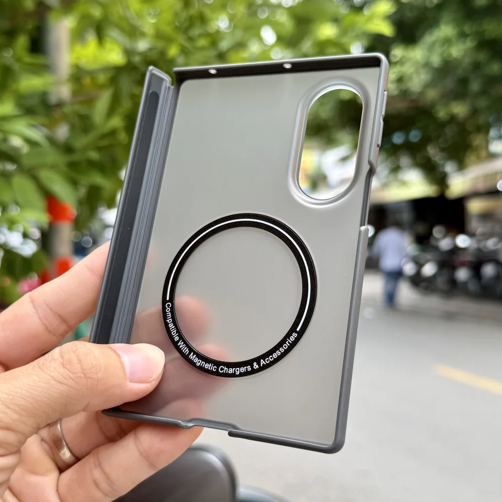 Ốp Lưng Galaxy Z Fold8 Memumi MagSafe Nhám Chính Hãng Giá Tốt