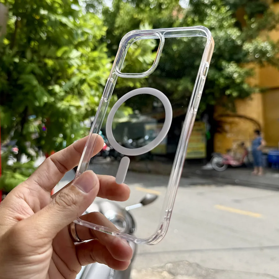 Ốp lưng iPhone 12 Pro Max Likgus Magsafe trong suốt