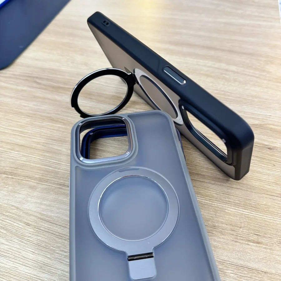 Ốp lưng iPhone 15 Pro Filada Magsafe kệ