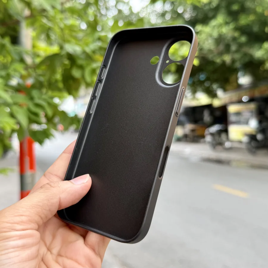 Ốp lưng iPhone 16 Memumi slim 0.3mm